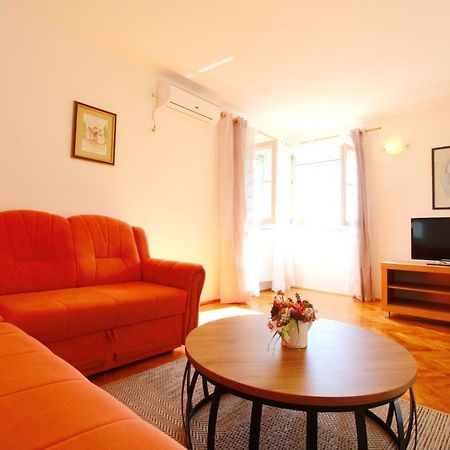 Apartments Luna Петркане Екстериор снимка