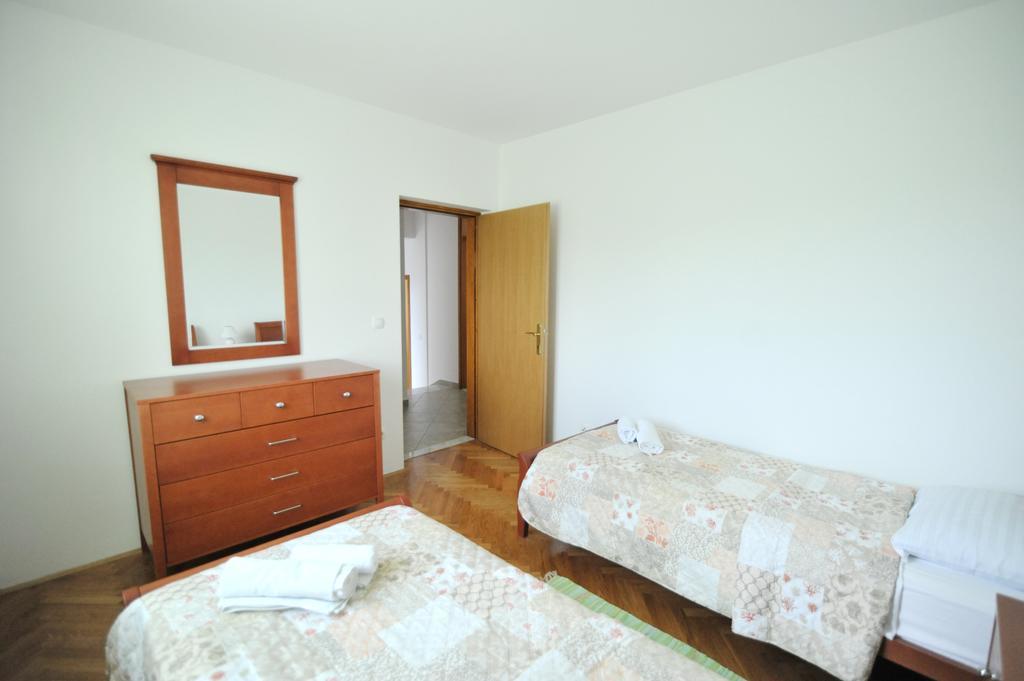 Apartments Luna Петркане Екстериор снимка