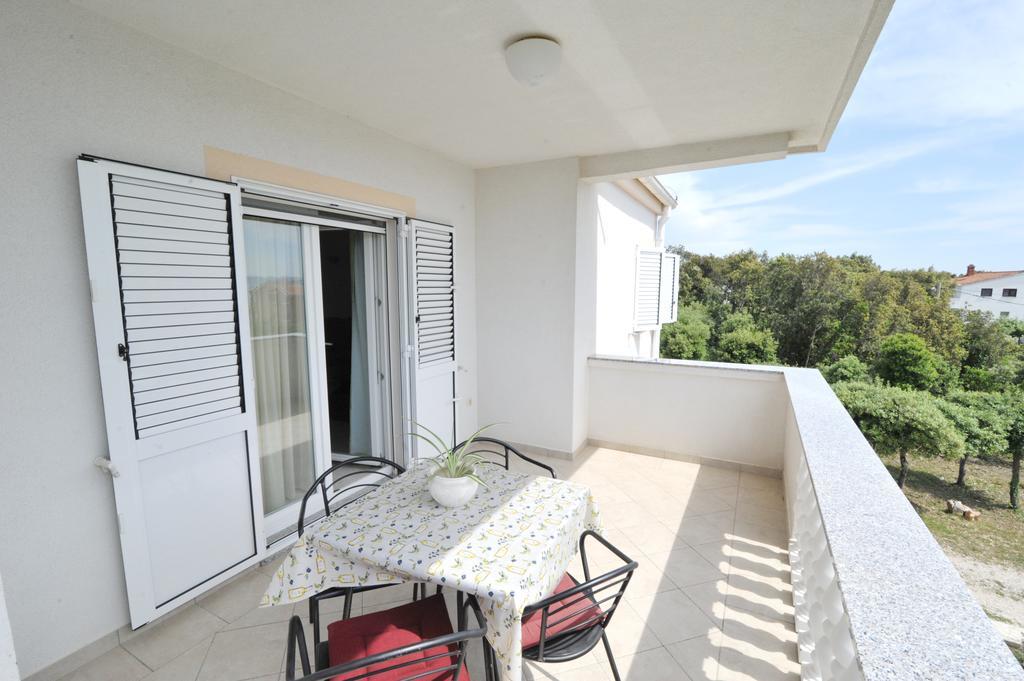 Apartments Luna Петркане Екстериор снимка