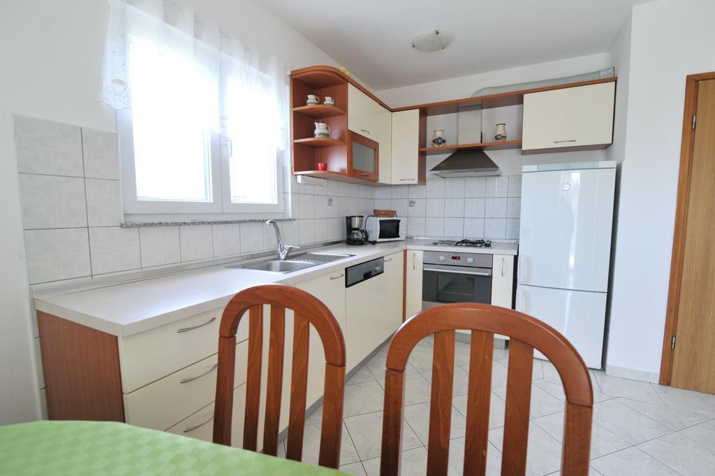 Apartments Luna Петркане Екстериор снимка