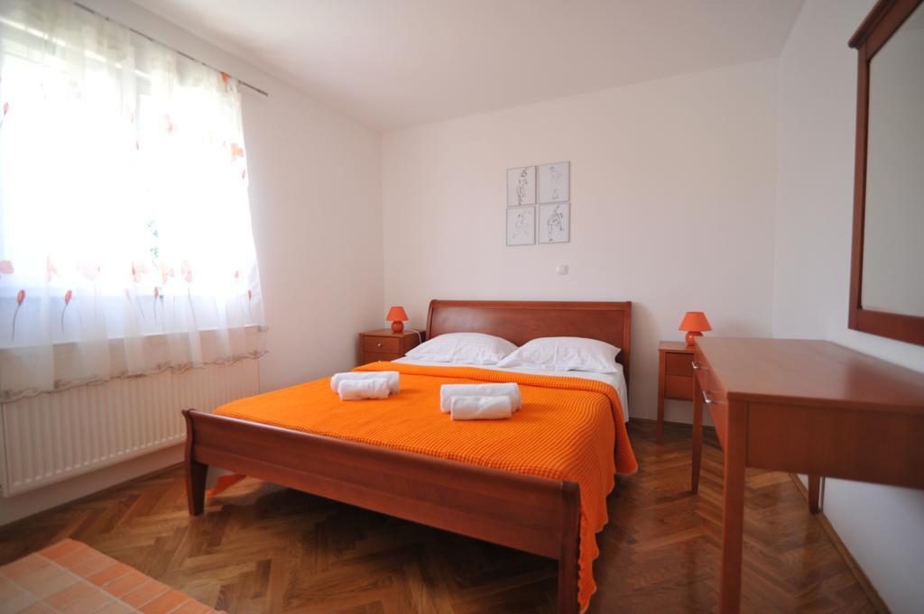 Apartments Luna Петркане Екстериор снимка
